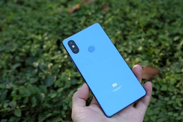 Xiaomi Mi 8 SE vs Meizu 16