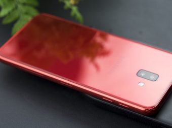 LG V40 ThinQ Rivals