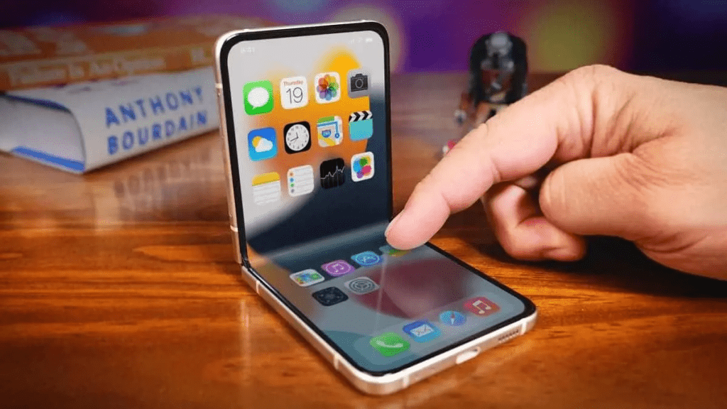 Apple Fold Foldable Phone